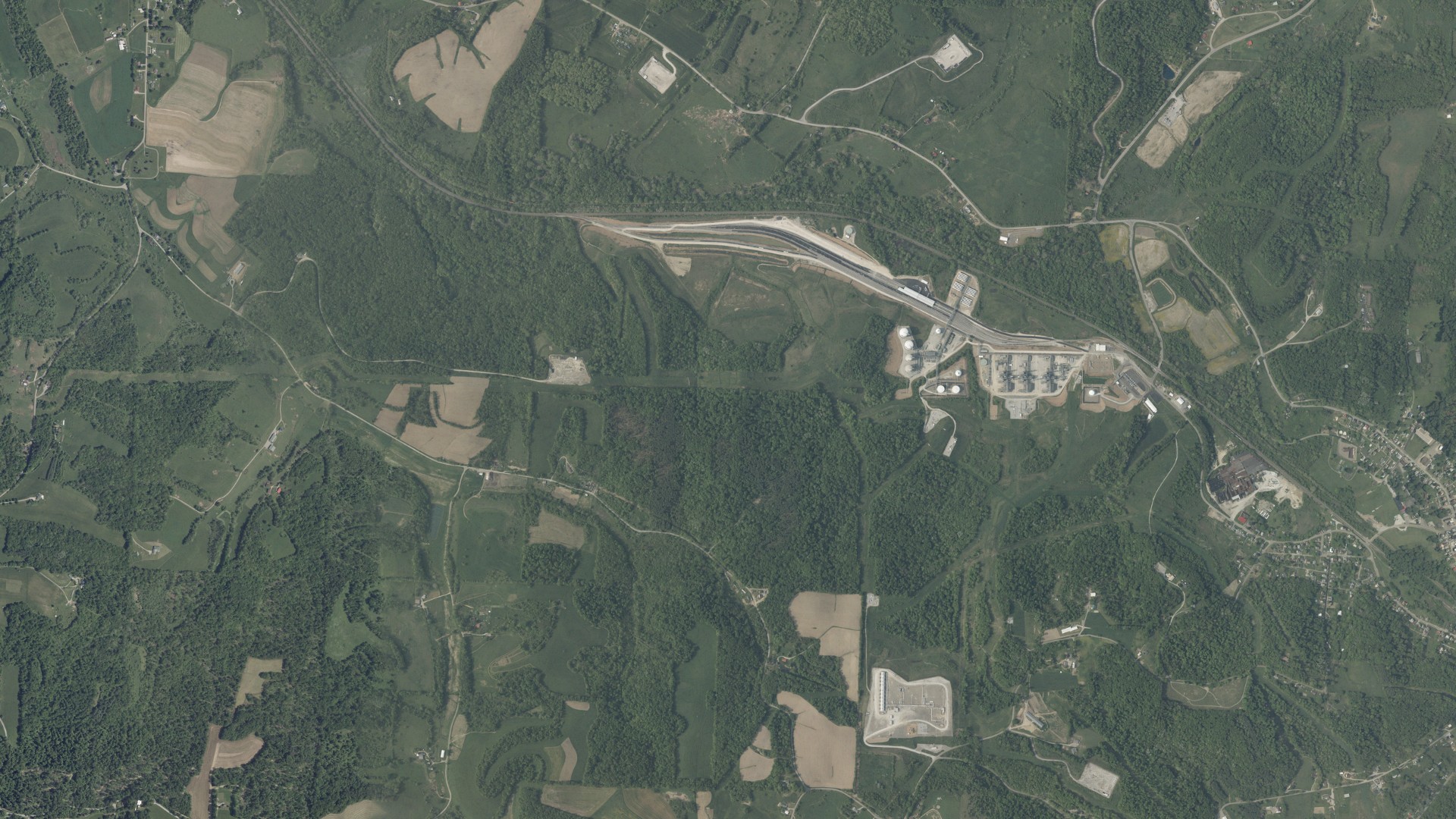 Natural-color aerial photograph of land around North, Ohio