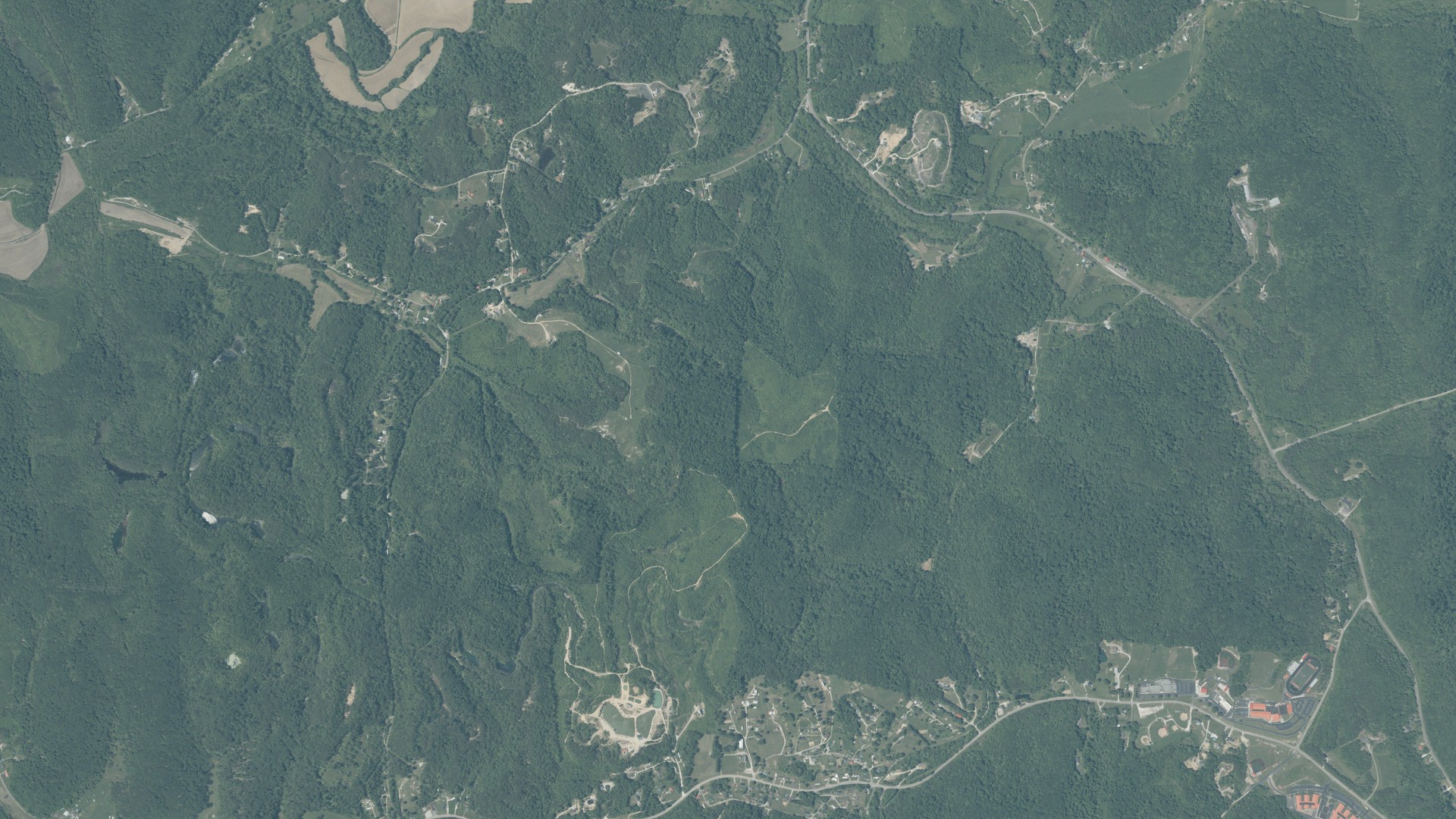 Aerial view of land around Elizabeth, Ohio