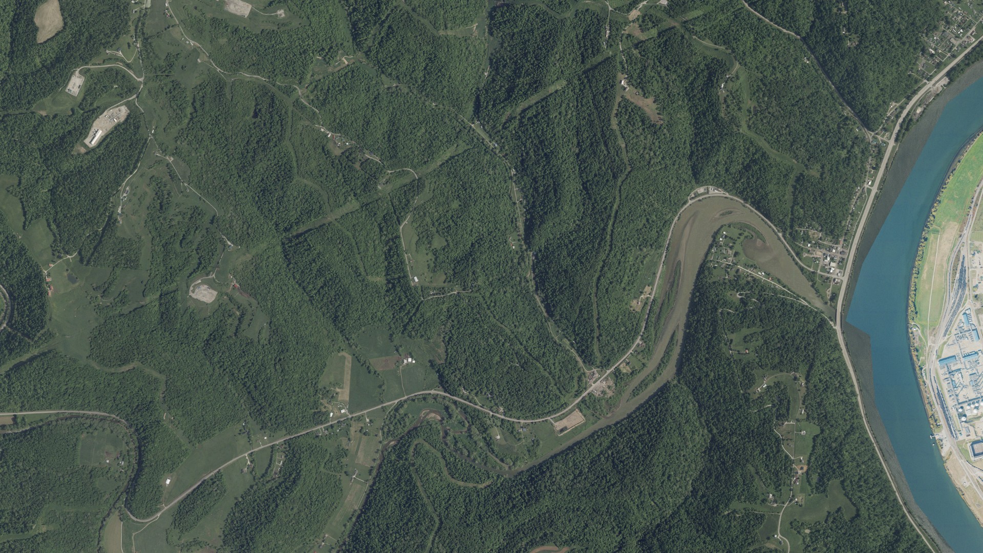 Aerial view of land around Salem, Ohio