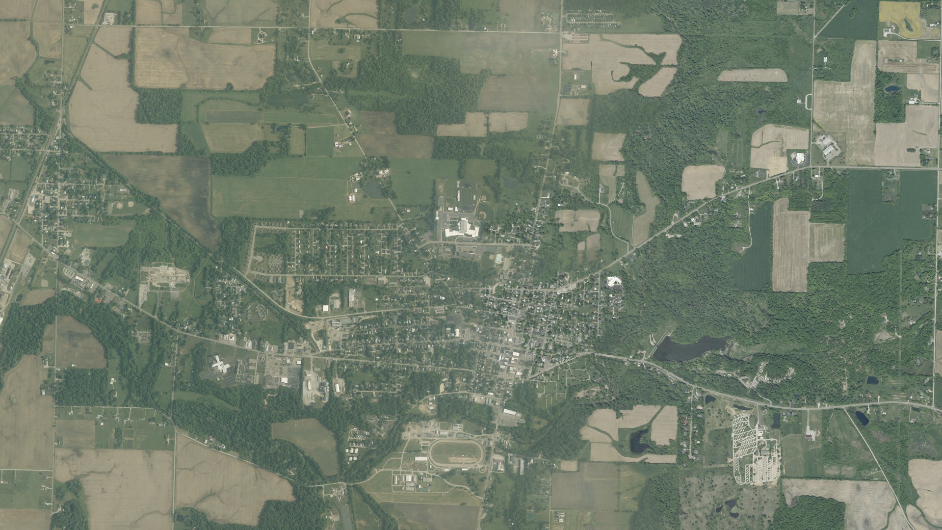 Natural-color aerial photograph of land around Gilead, Ohio