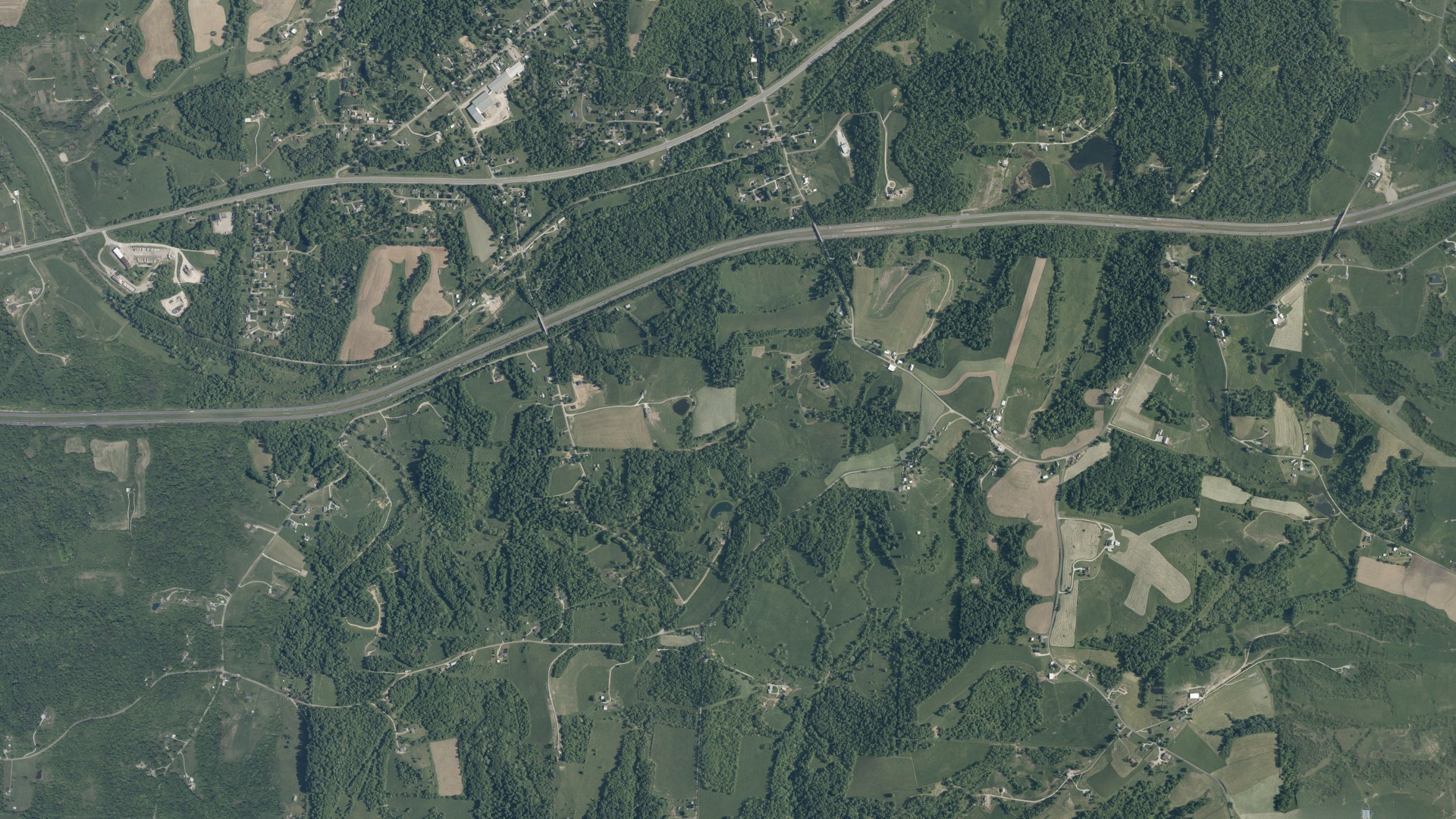 Natural-color aerial photograph of land around Union, Ohio