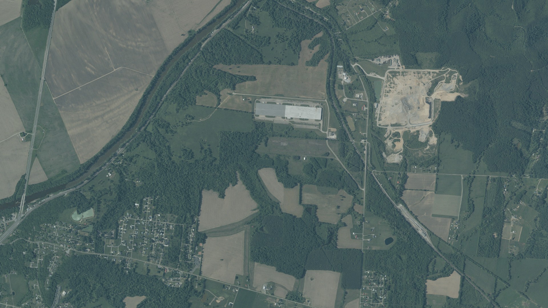 Natural-color aerial photograph of land around Seal, Ohio