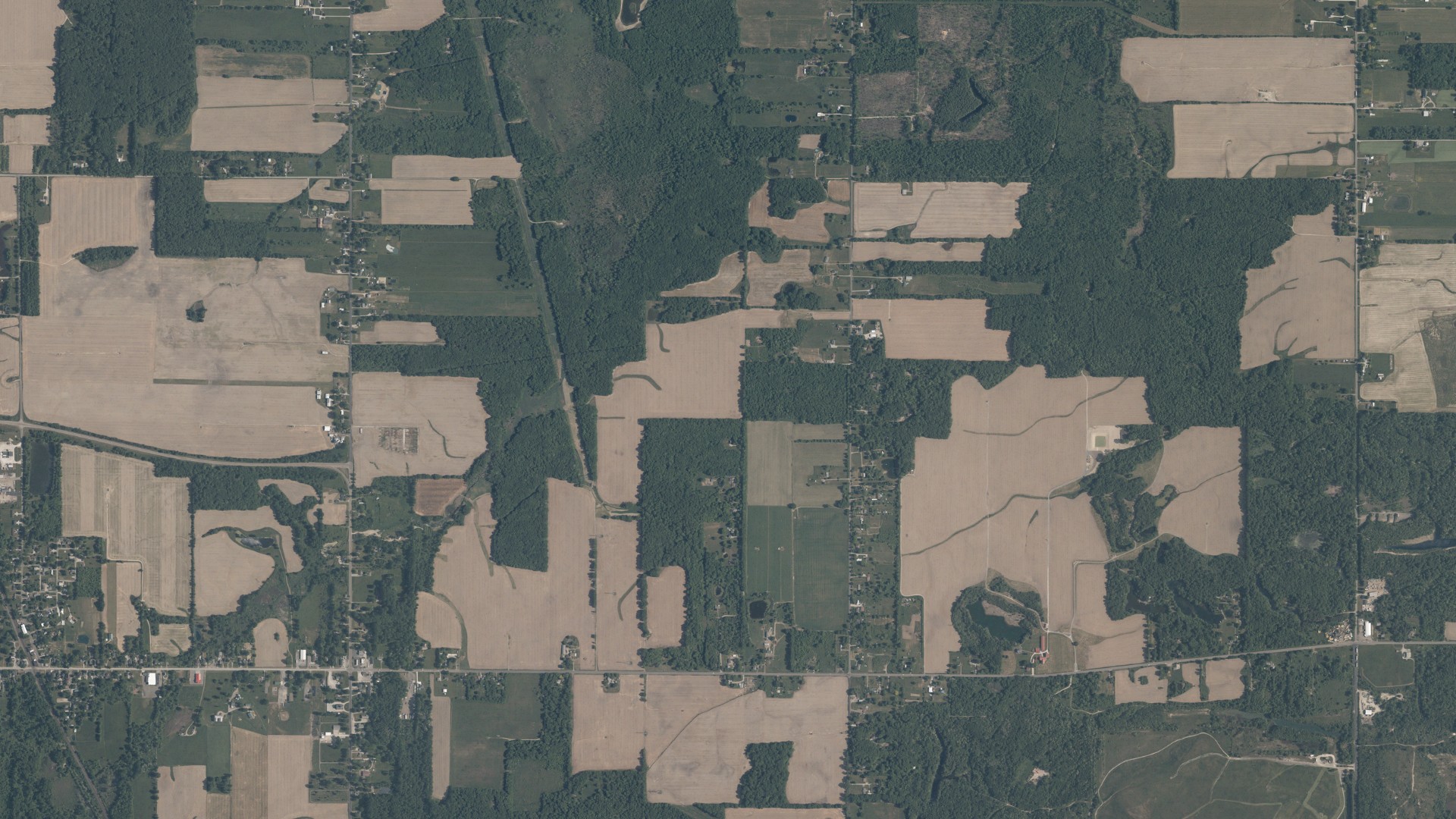 Natural-color aerial photograph of land around Atwater, Ohio