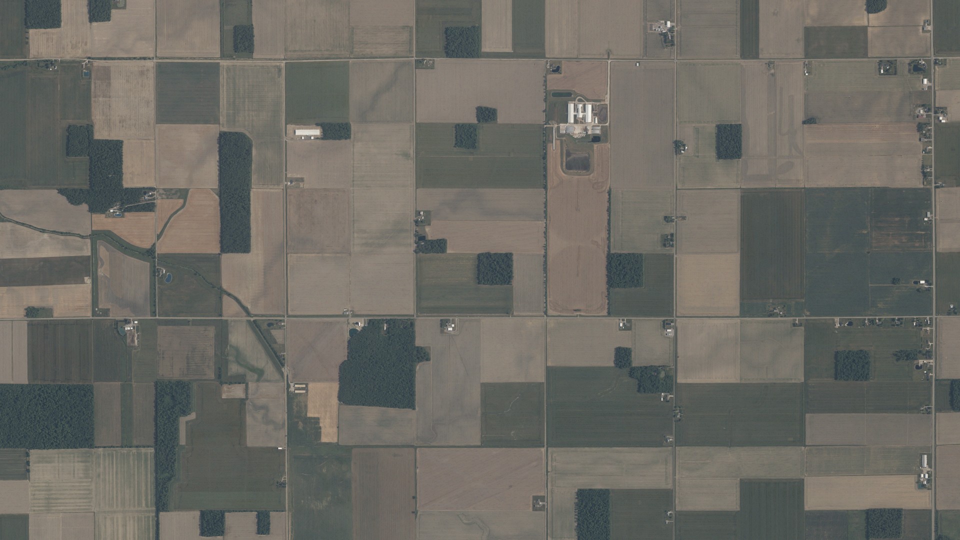 Aerial view of land around Palmer, Ohio