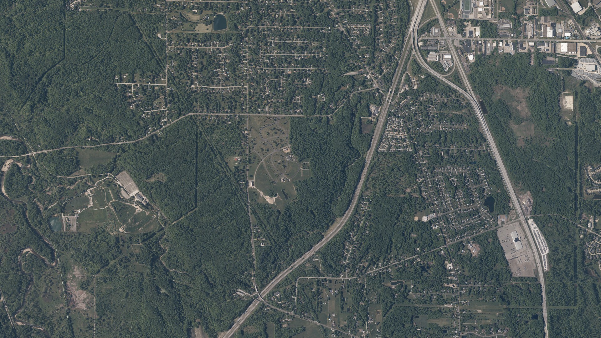 Natural-color aerial photograph of land around Northfield Center, Ohio