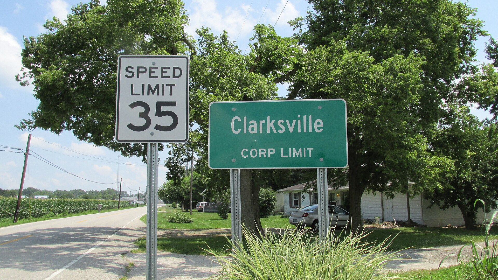 Clarksville corporation limit sign. — Ohio
