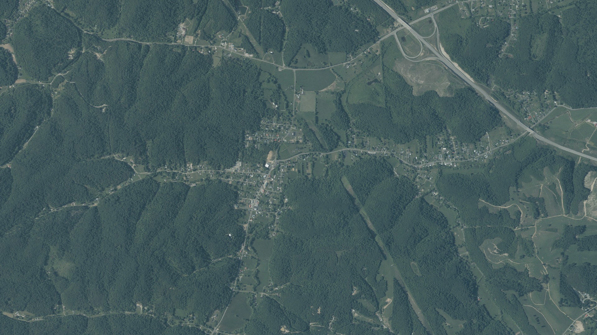 Natural-color aerial photograph of land around Clarktown, Ohio