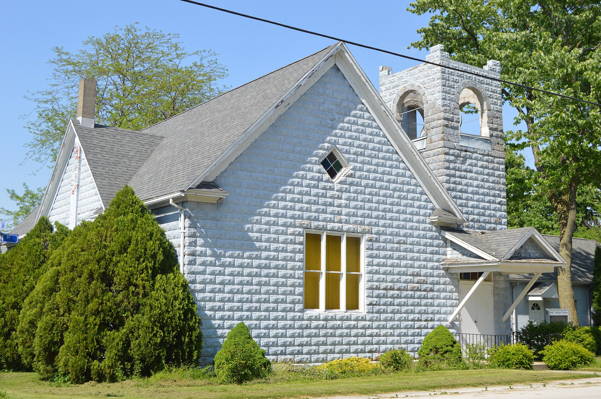 Front and western side of the former Clay Center Presbyterian Church, located at 425 Main Street in Clay Center, Ohio, United States.