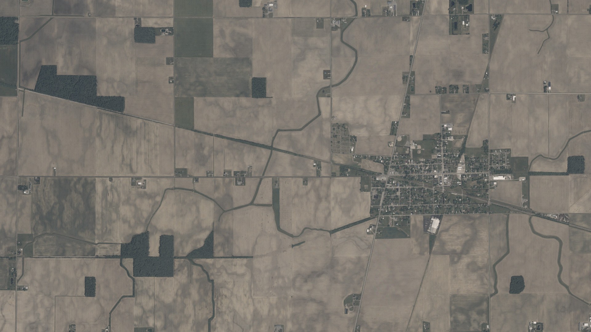 Natural-color aerial photograph of land around Liberty, Ohio