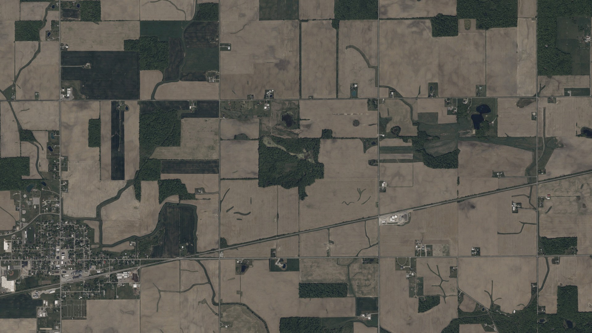 Aerial view of land around Florence, Ohio