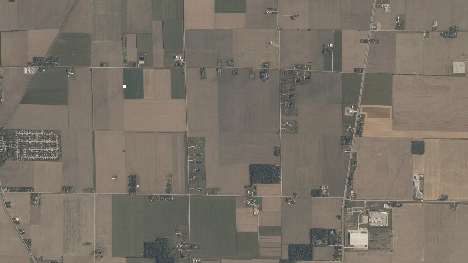 Natural-color aerial photograph of land around Middleton, Ohio