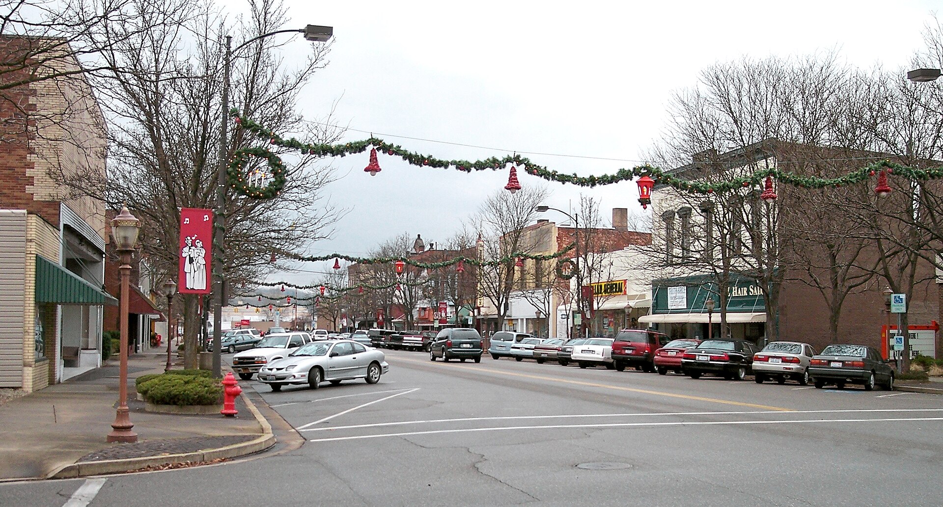 Downtown streets in Dover, Ohio