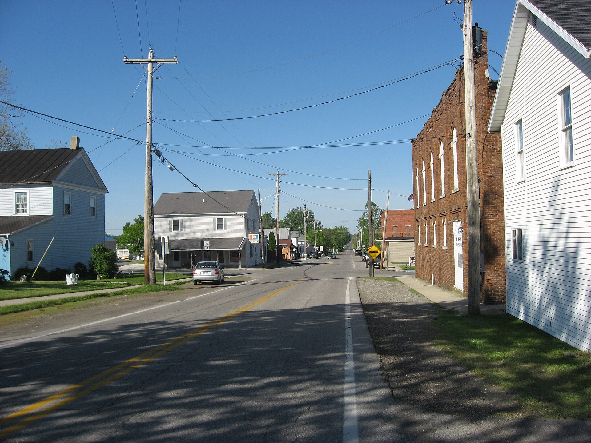 Eastward along Foundry Street (State Route 292) in central East Liberty, Ohio, United States.