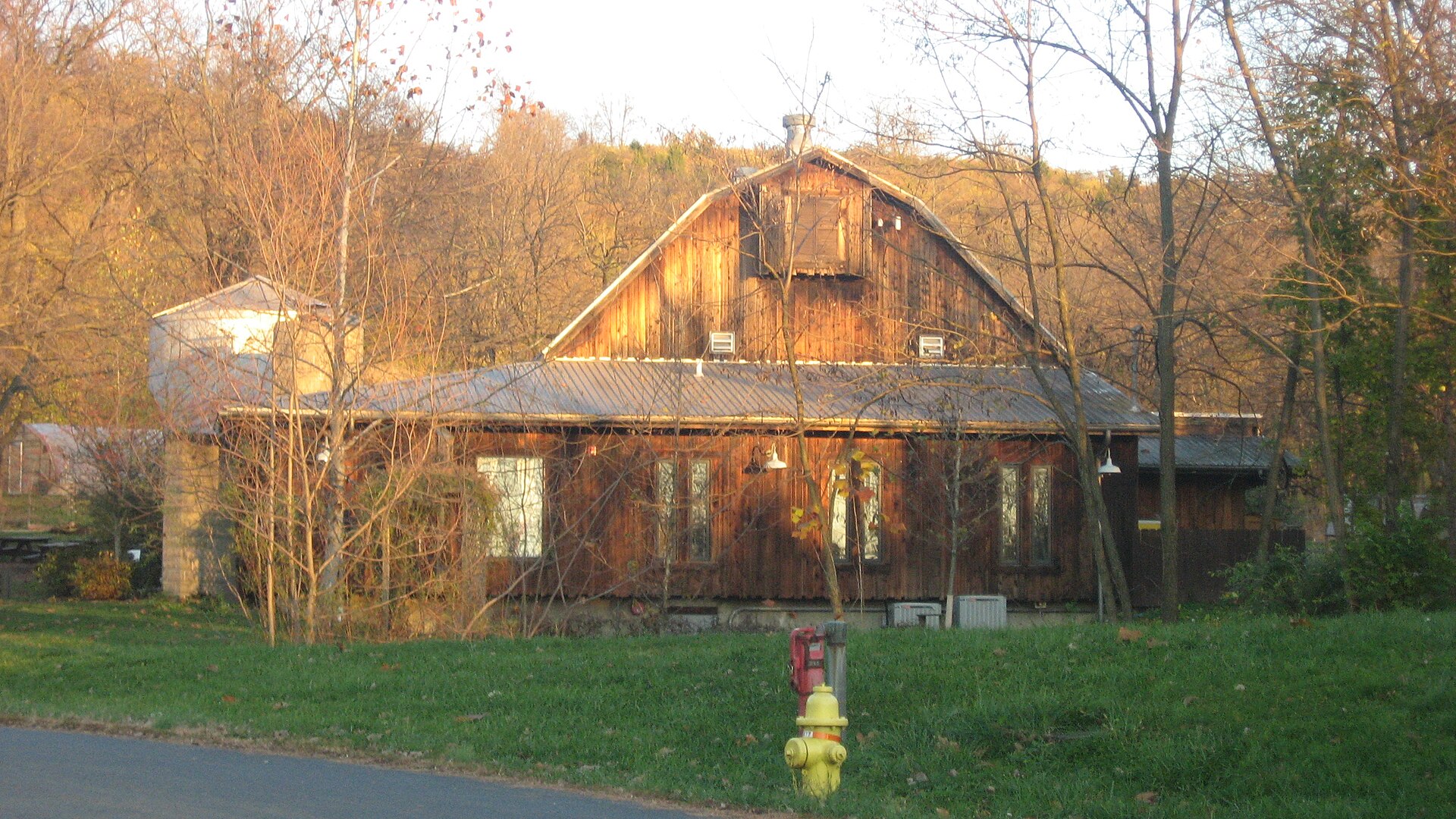 Western end of the main barn at the Brown-Gorman Farm, located at 10052 Reading Road in Evendale, Ohio, United States.
