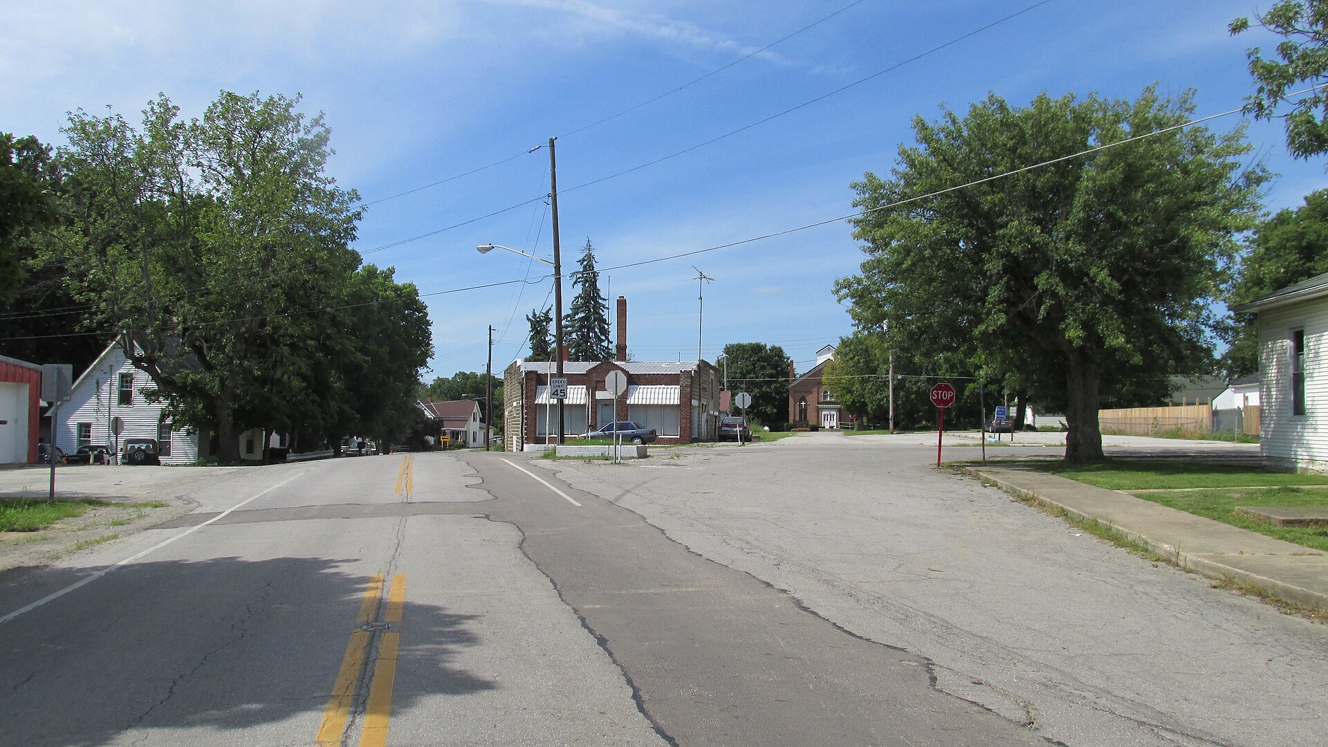 Street scene in Good Hope, Ohio