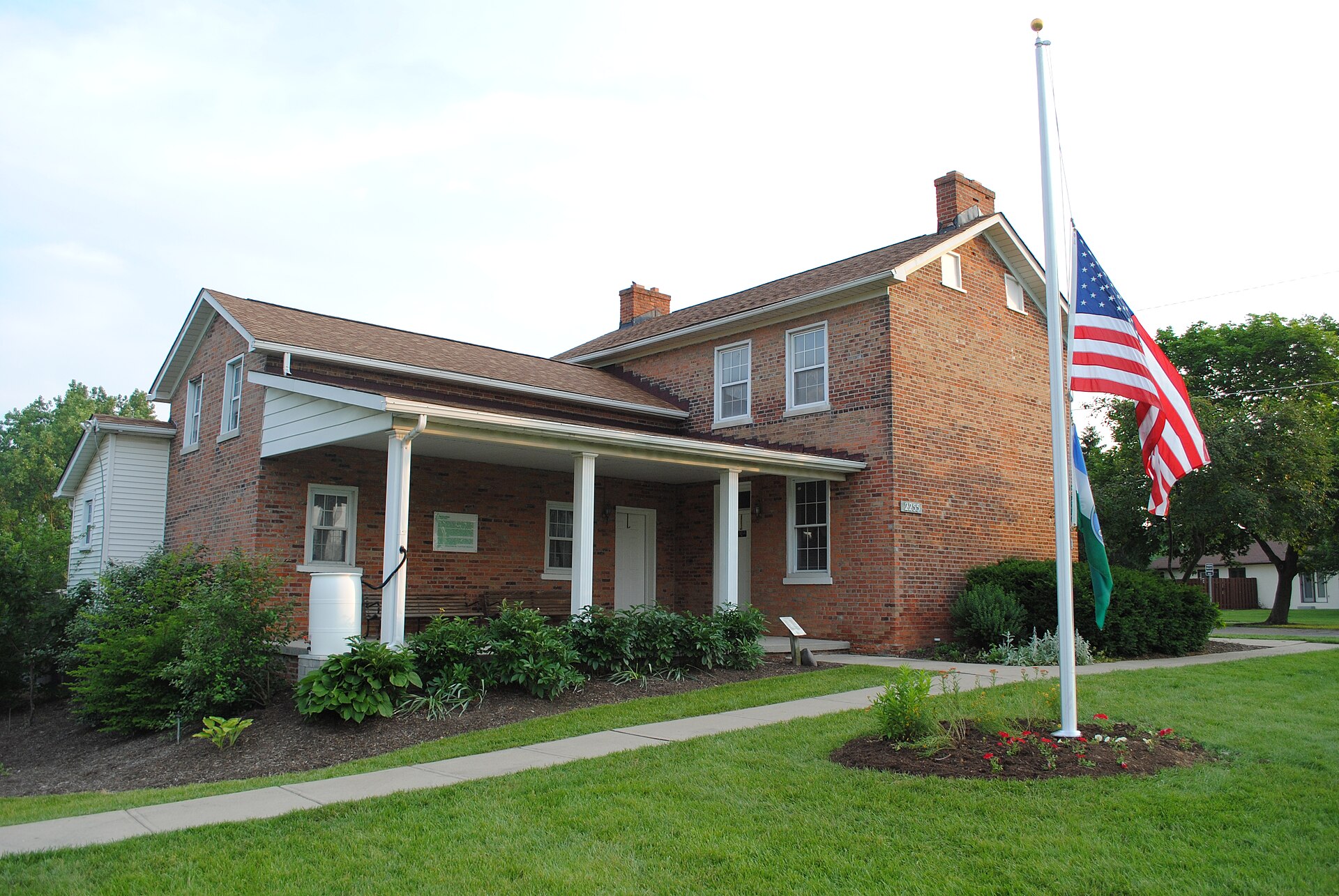 The Gantz Homestead & Garden — Grove City, Ohio