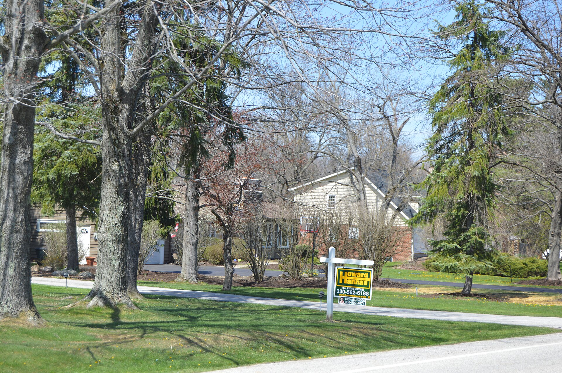 Houses on the western side of Brainard Road south of Harvard Road in Orange, Ohio, United States.