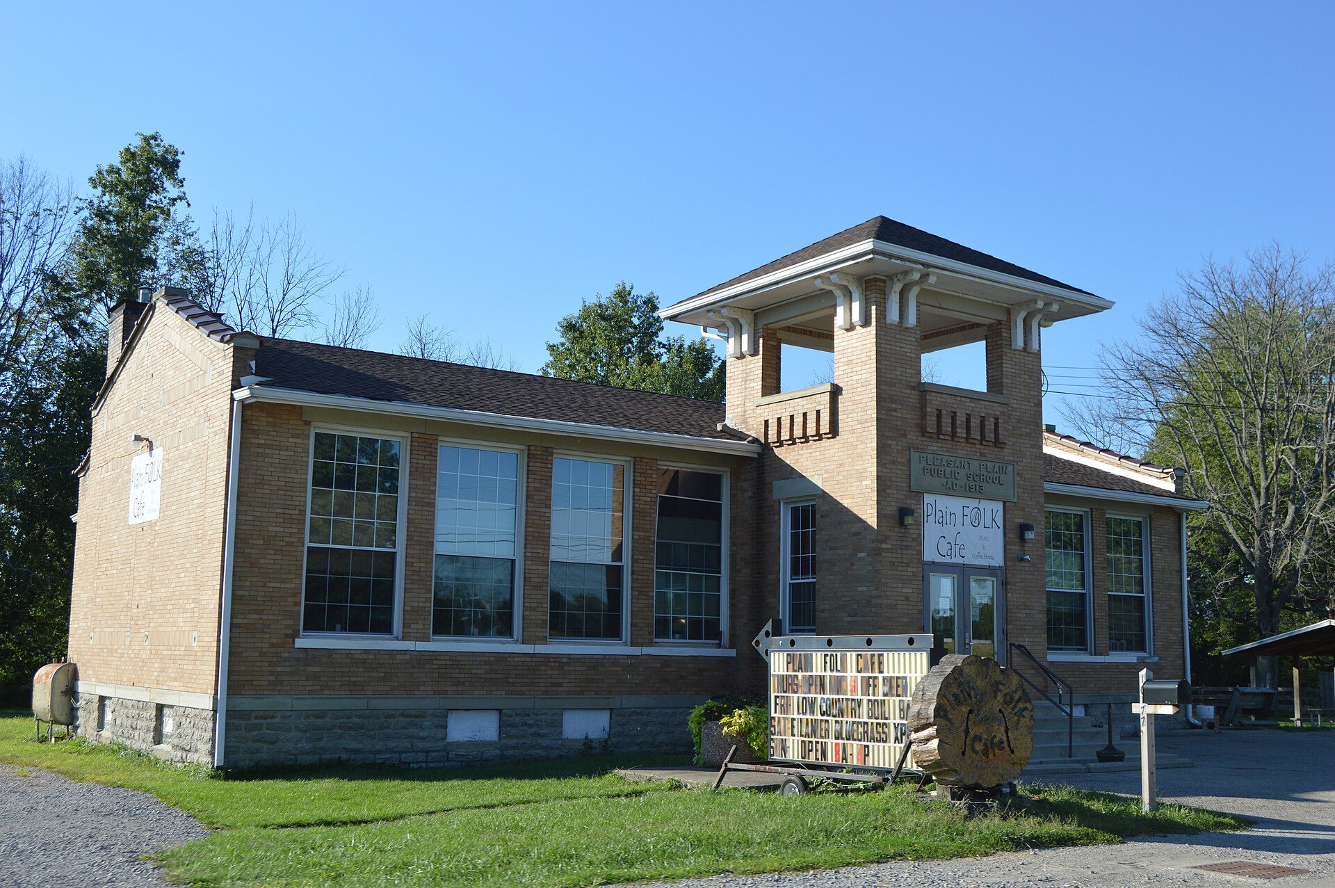 Front and southern side of the former Pleasant Plain school (now a restaurant), located at 10177 Main Street (State Route 132) in Pleasant Plain, Ohio, United States.