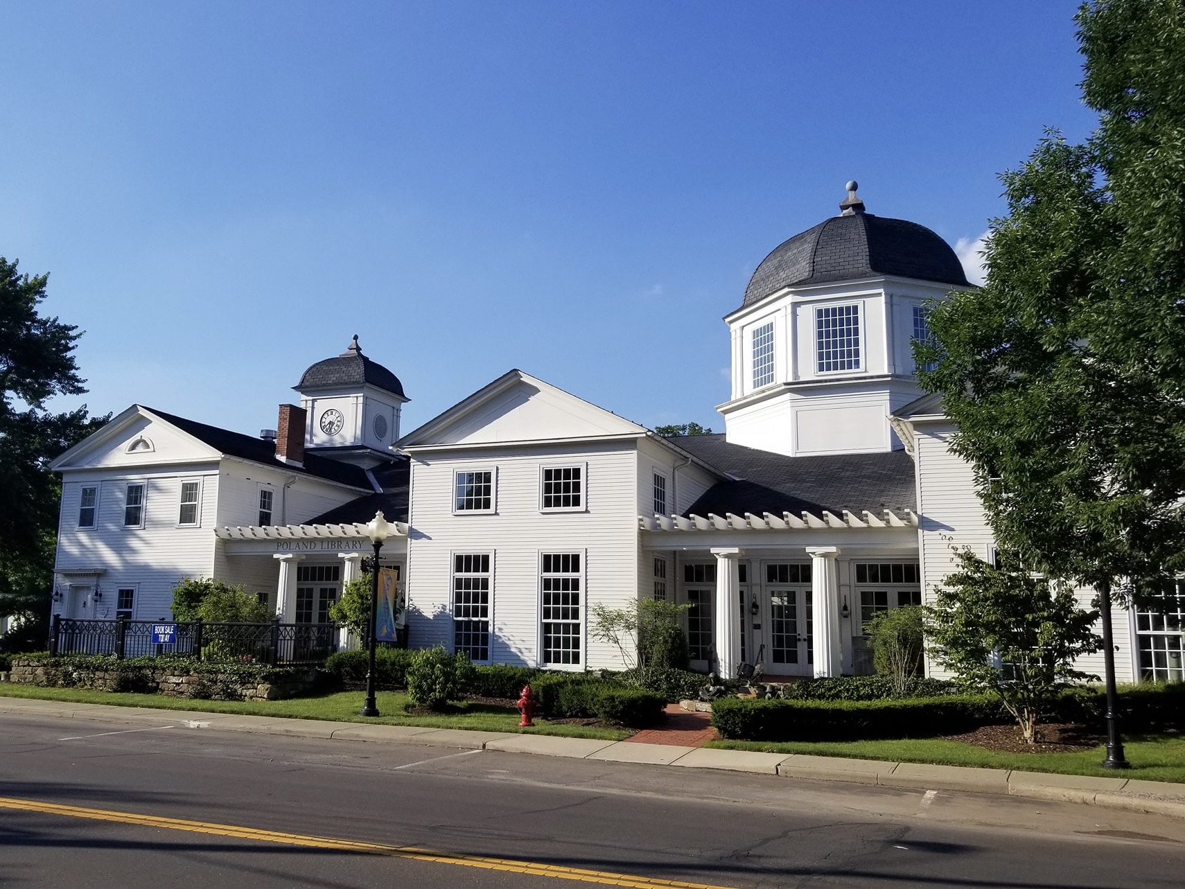 Library in Poland, Ohio