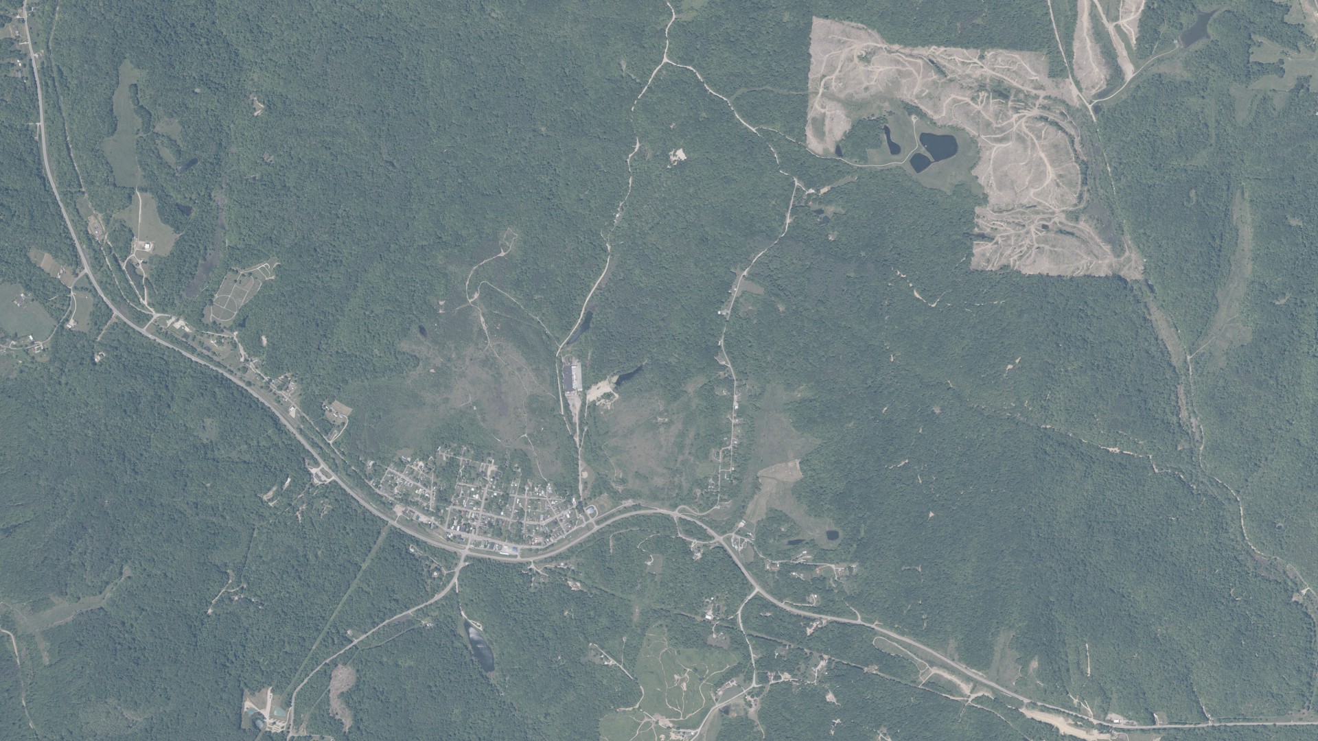 Aerial view of land around Shawnee, Ohio