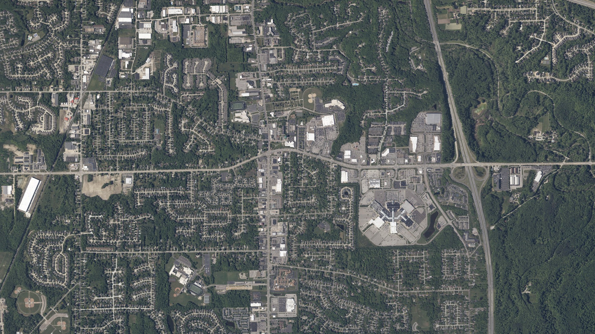 Natural-color aerial photograph of land around Strongsville, Ohio