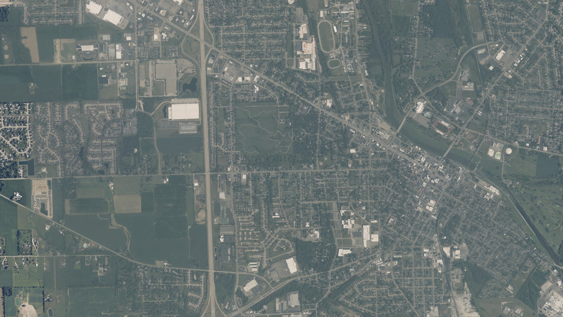 Aerial view of land around Troy, Ohio