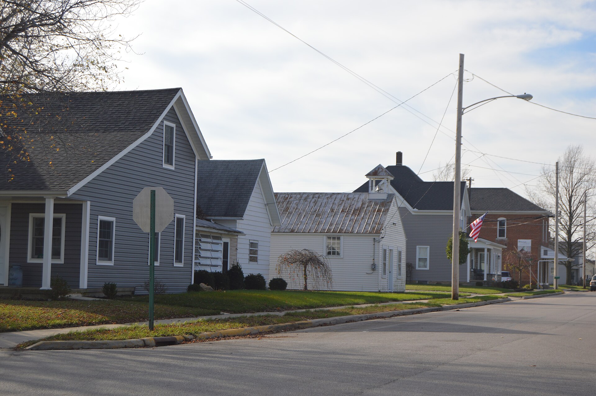 Looking westward on North Star Fort Loramie Road from Yorkshire Osgood Road in Yorkshire, Ohio, United States.