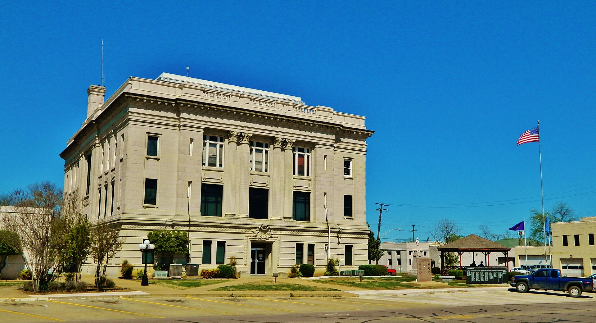 Bryan County Courthouse in downtown Durant. — Oklahoma