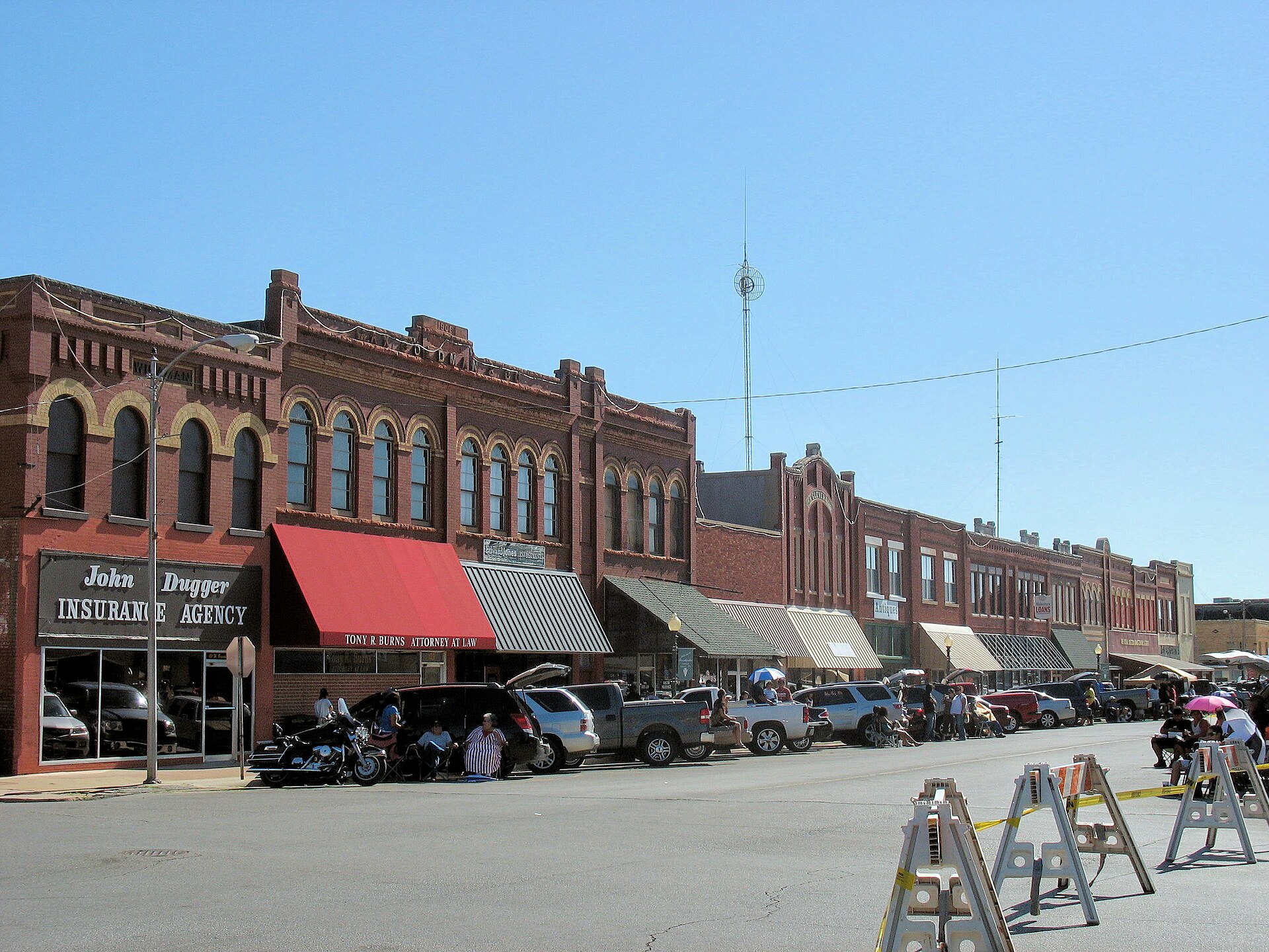 Anadarko Downtown Historic District, Roughly bounded by the Chicago, Rock Island and Pacific railroad line and E. 2nd and W. 3rd Sts. Anadarko — Oklahoma