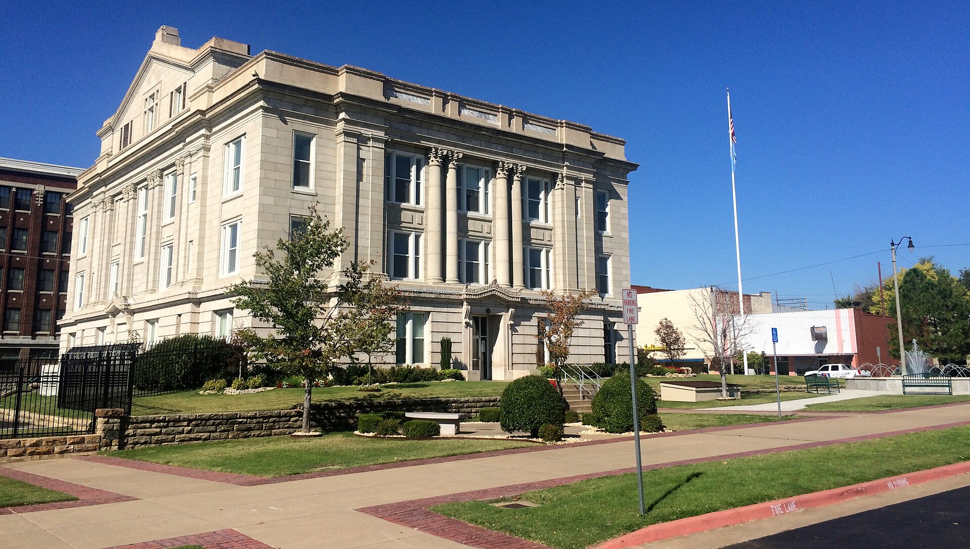 Creek County Courthouse, 222 E. Dewey Ave. Sapulpa — Oklahoma
