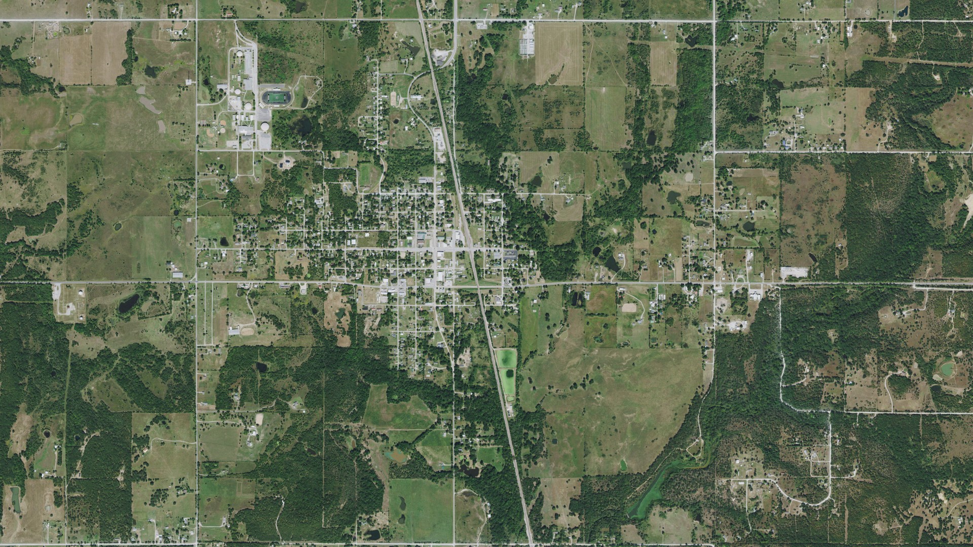 Natural-color aerial photograph of land around Beggs, Oklahoma