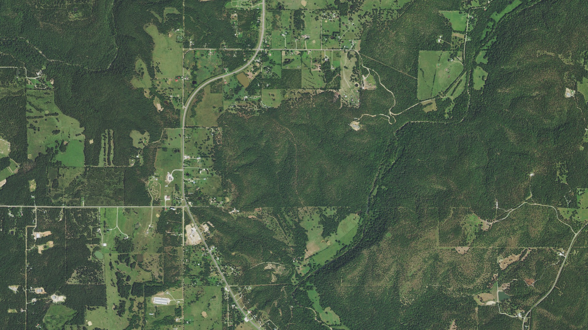 Natural-color aerial photograph of land around Box, Oklahoma