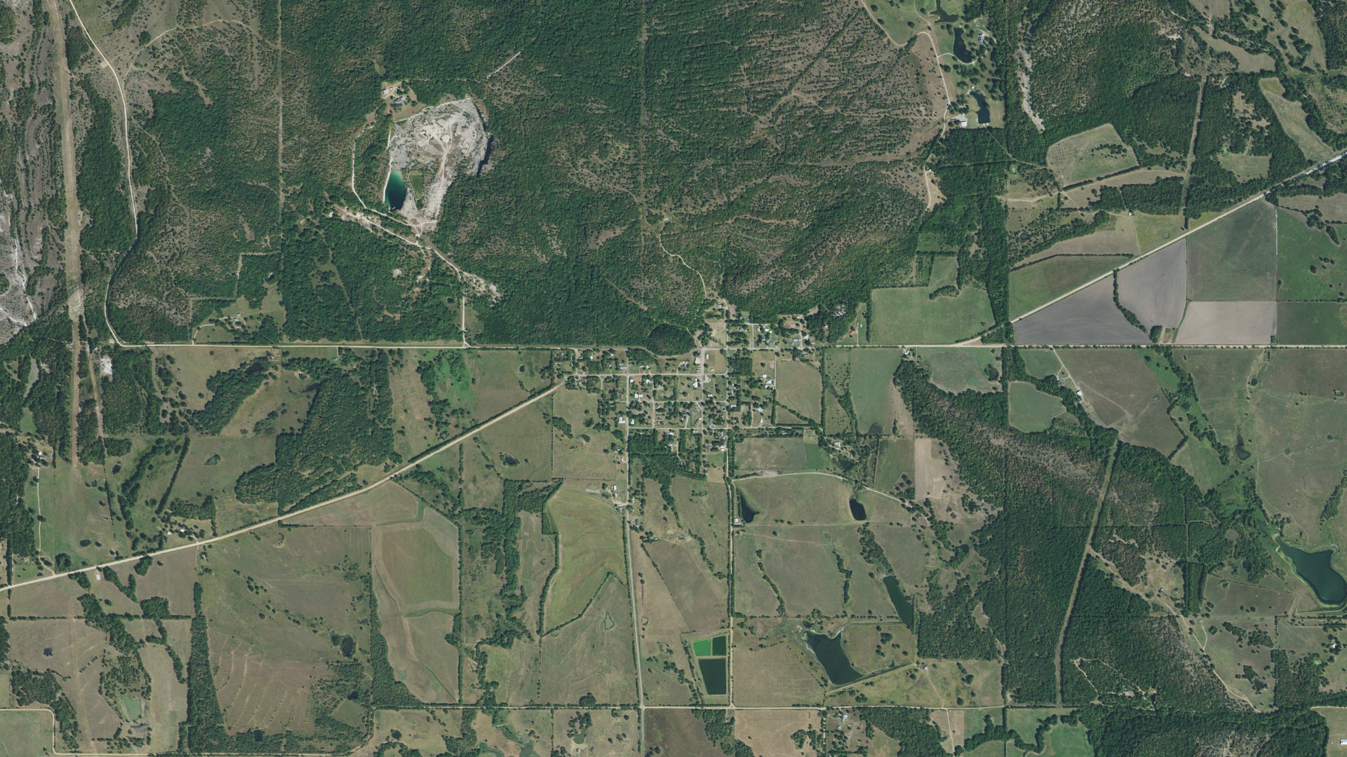 Natural-color aerial photograph of land around Bromide, Oklahoma