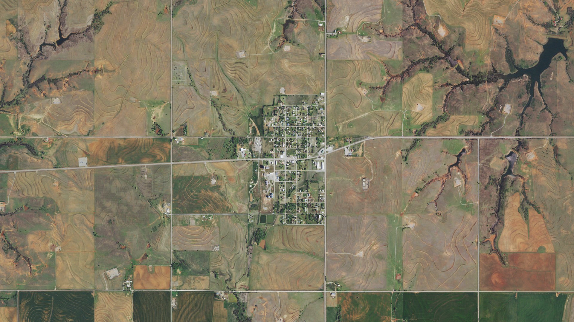 Natural-color aerial photograph of land around Butler, Oklahoma