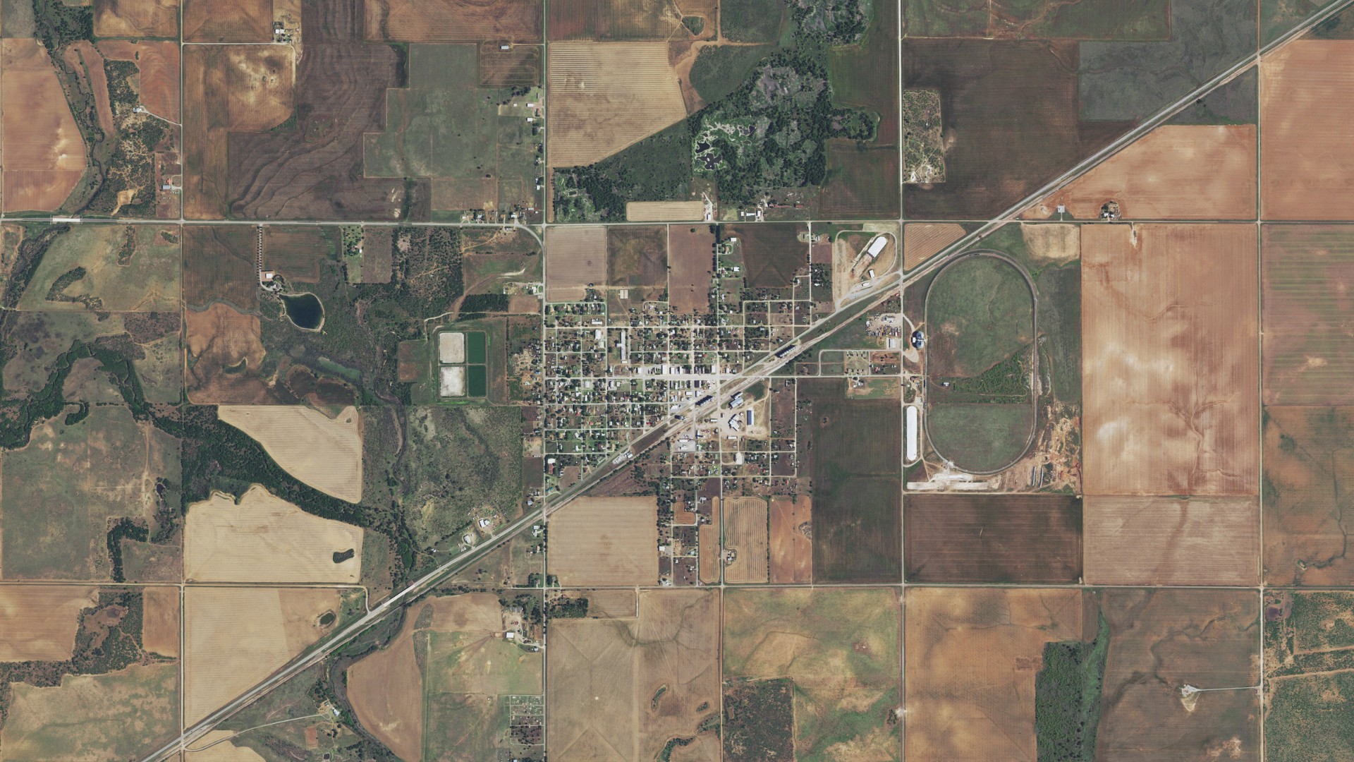 Natural-color aerial photograph of land around Eldorado, Oklahoma
