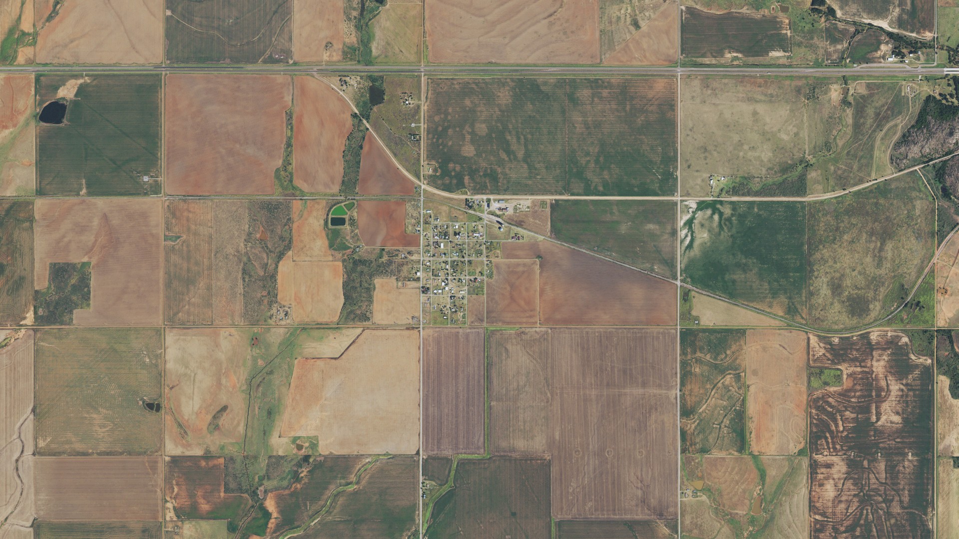 Natural-color aerial photograph of land around Headrick, Oklahoma