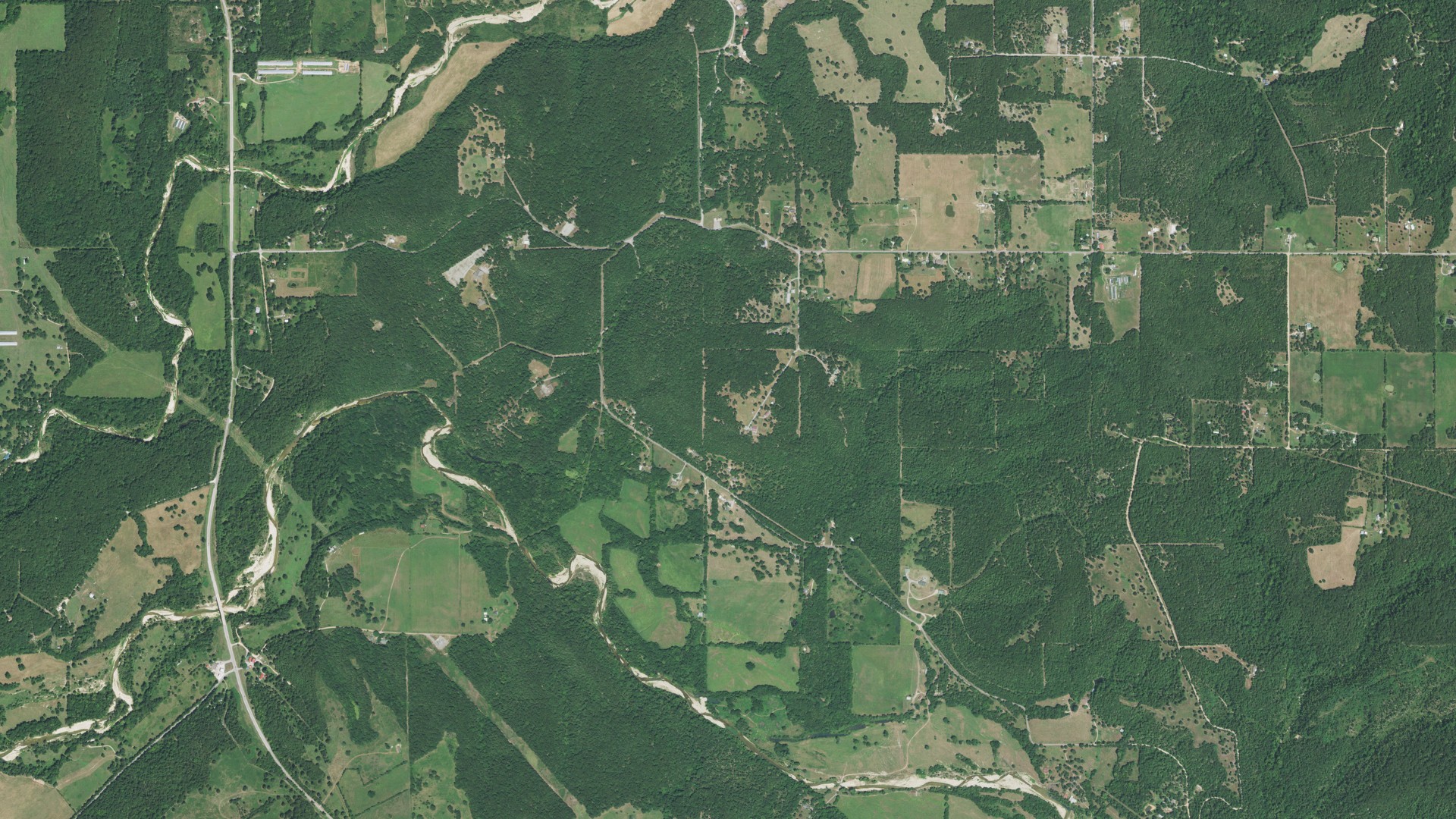 Natural-color aerial photograph of land around Iron Post, Oklahoma
