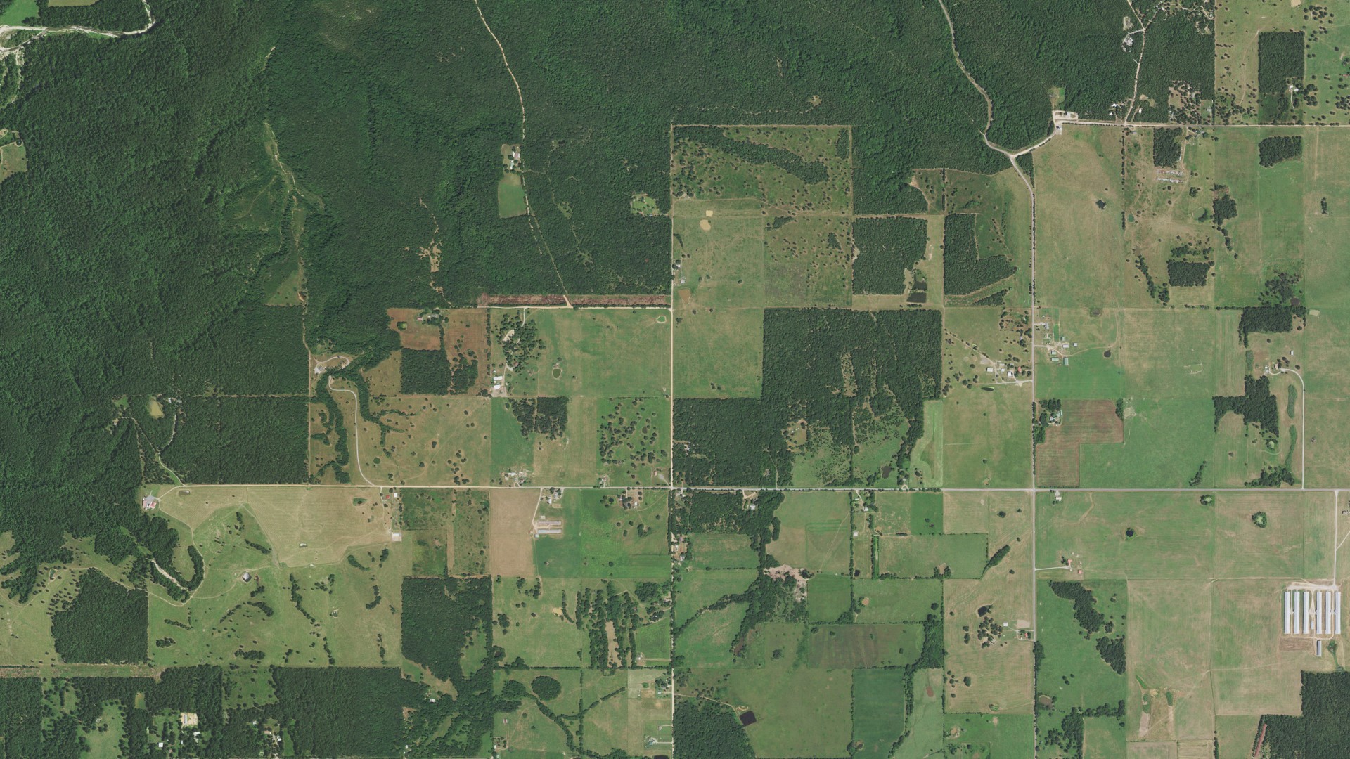 Natural-color aerial photograph of land around Johnson Prairie, Oklahoma