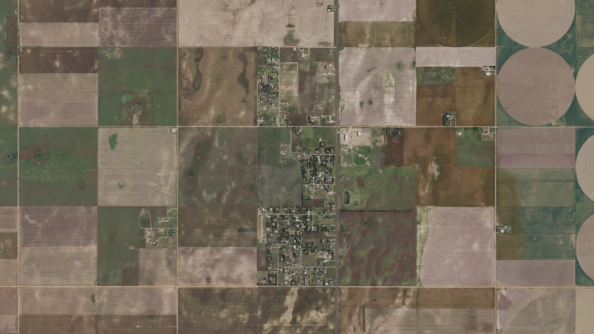 Natural-color aerial photograph of land around Little Ponderosa, Oklahoma