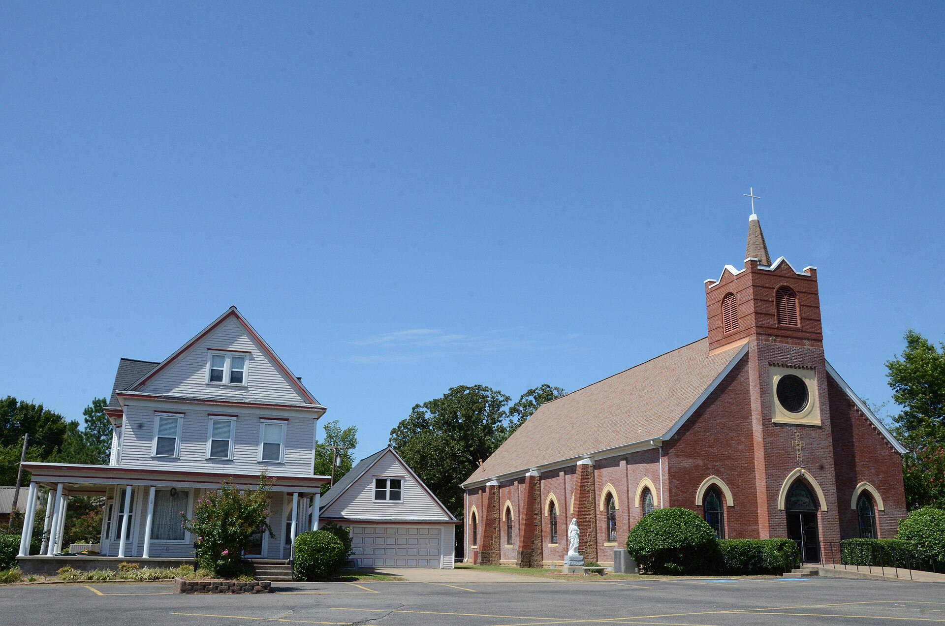 Sacred Heart Catholic Church and Rectory — Wilburton, Oklahoma