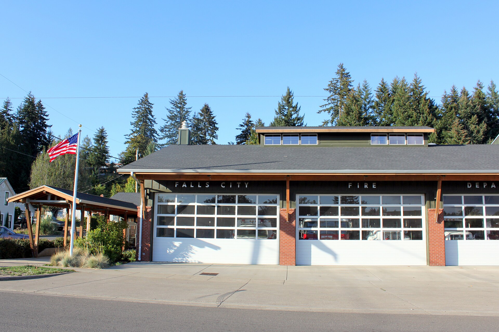 Fire department in w:Falls City, Oregon.