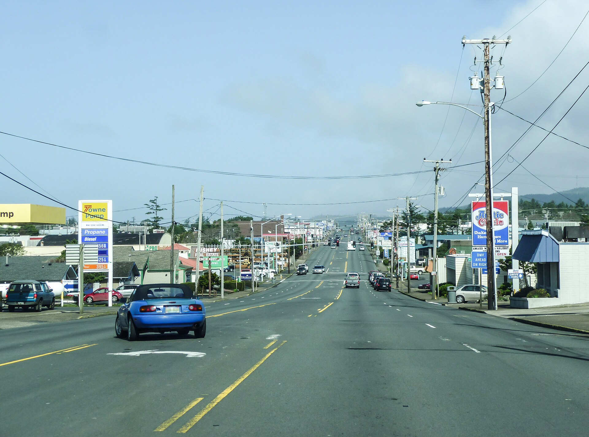 The U.S. Route 101 in Newport, Oregon, USA