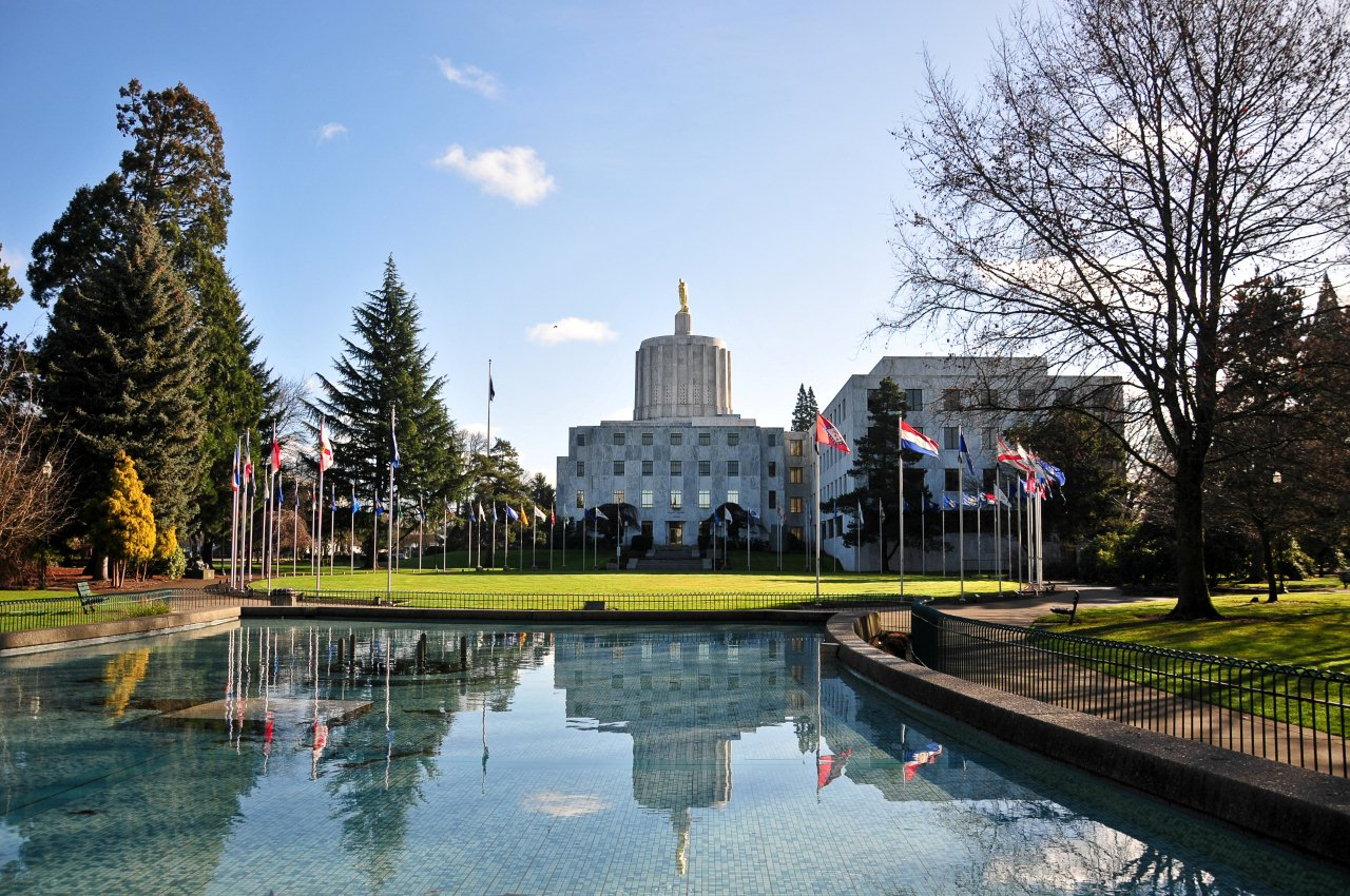 View of the west side of the State Capitol in Salem. Waite Fountain in foreground. — Oregon