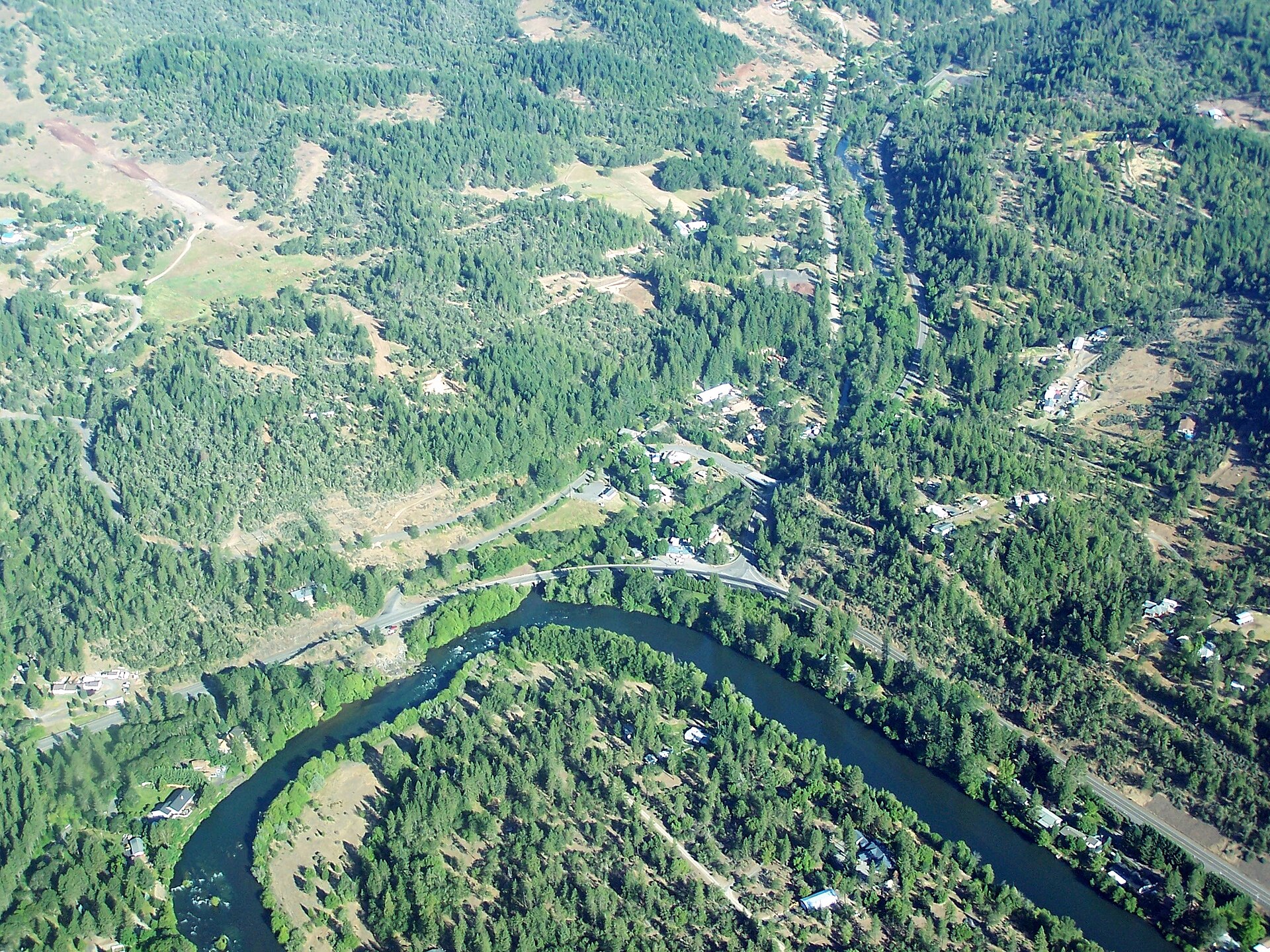 An aerial image of Trail, Oregon, where Trail Creek meets the Rogue River