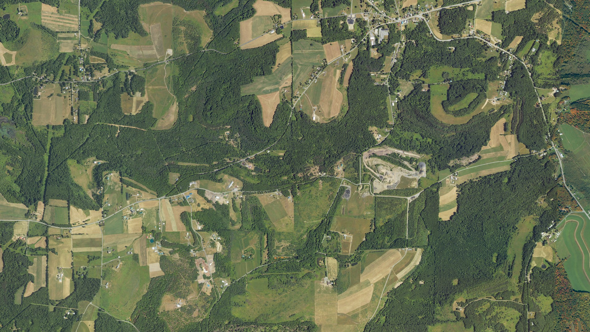 Natural-color aerial photograph of land around Brady, Pennsylvania