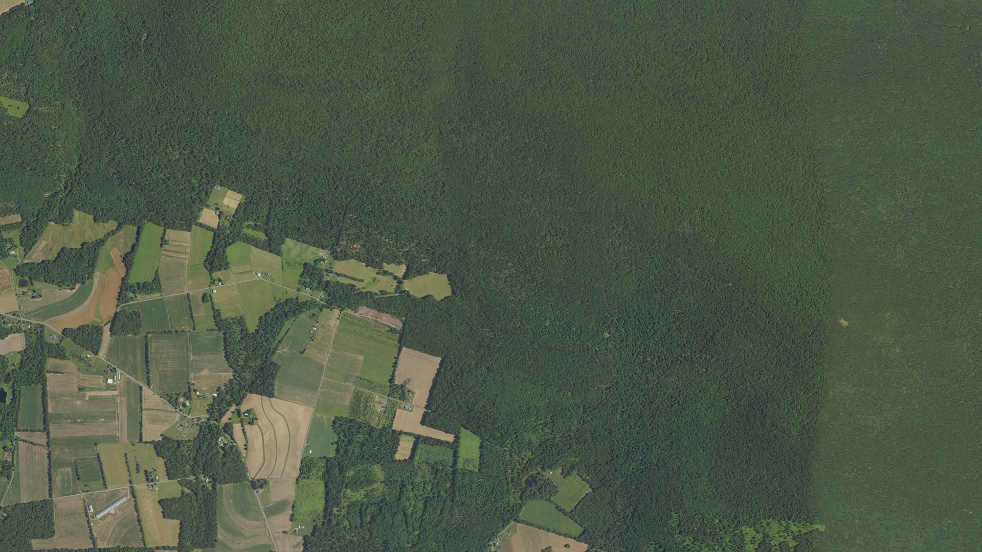 Natural-color aerial photograph of land around Roaring Creek, Pennsylvania