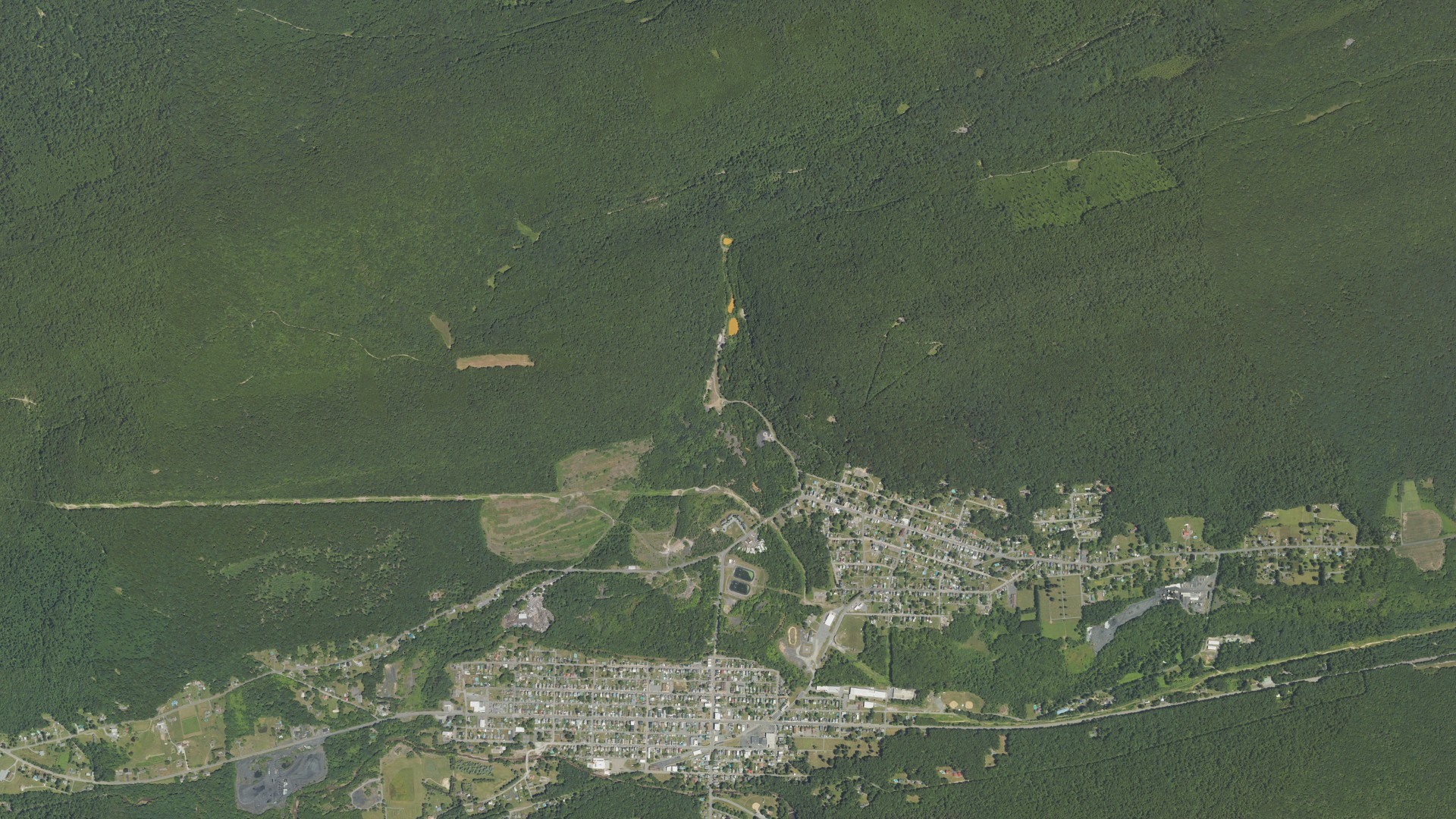 Aerial view of land around Wiconisco, Pennsylvania