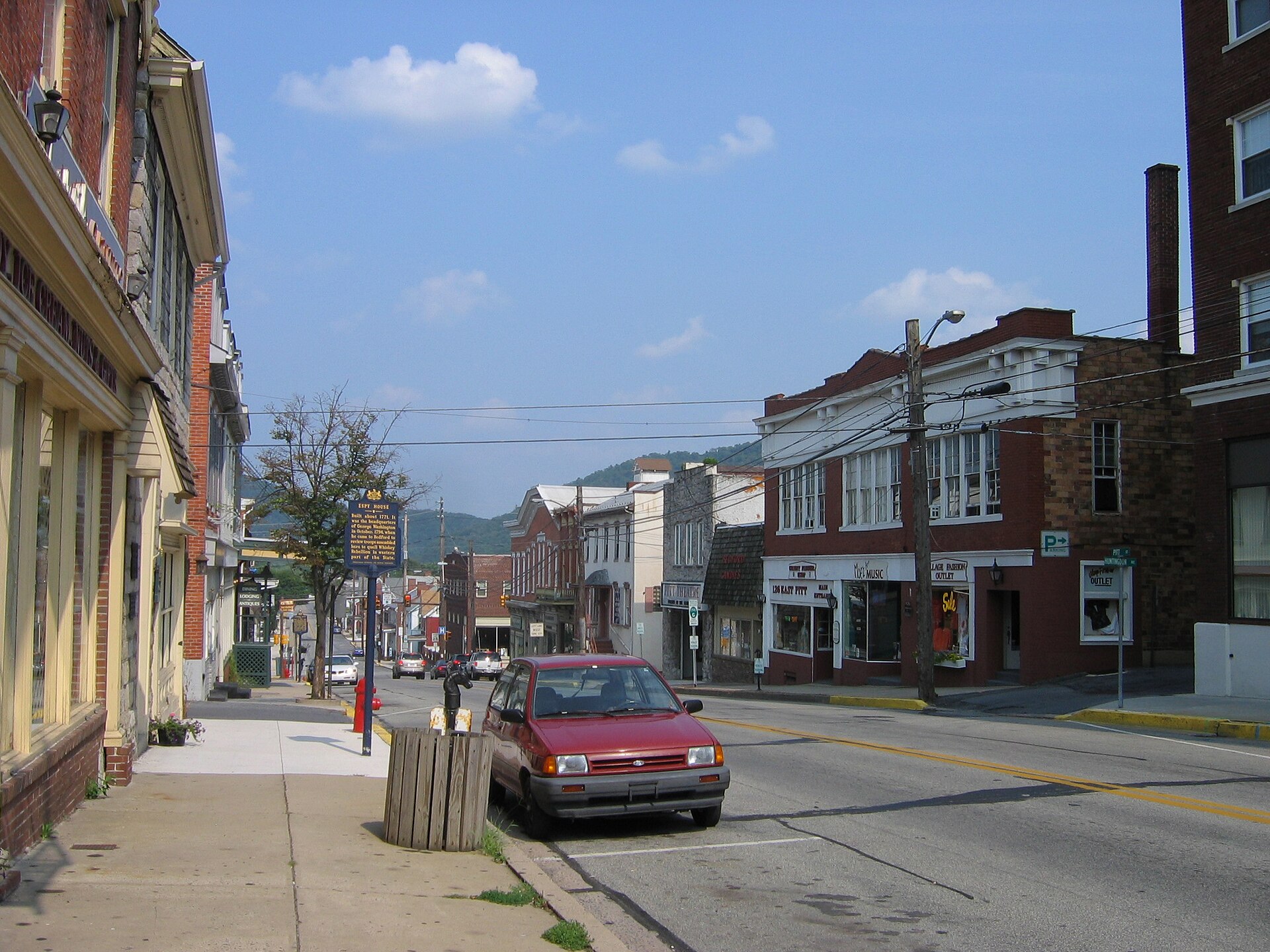 Street scene in Bedford, Pennsylvania