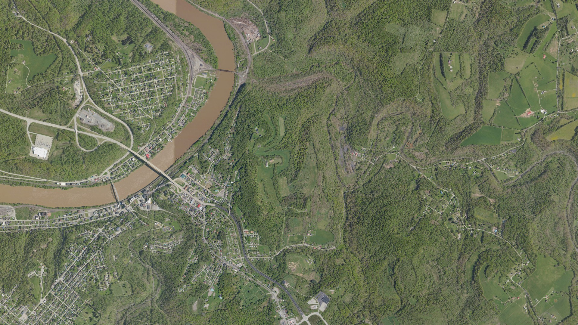 Natural-color aerial photograph of land around Brownsville, Pennsylvania