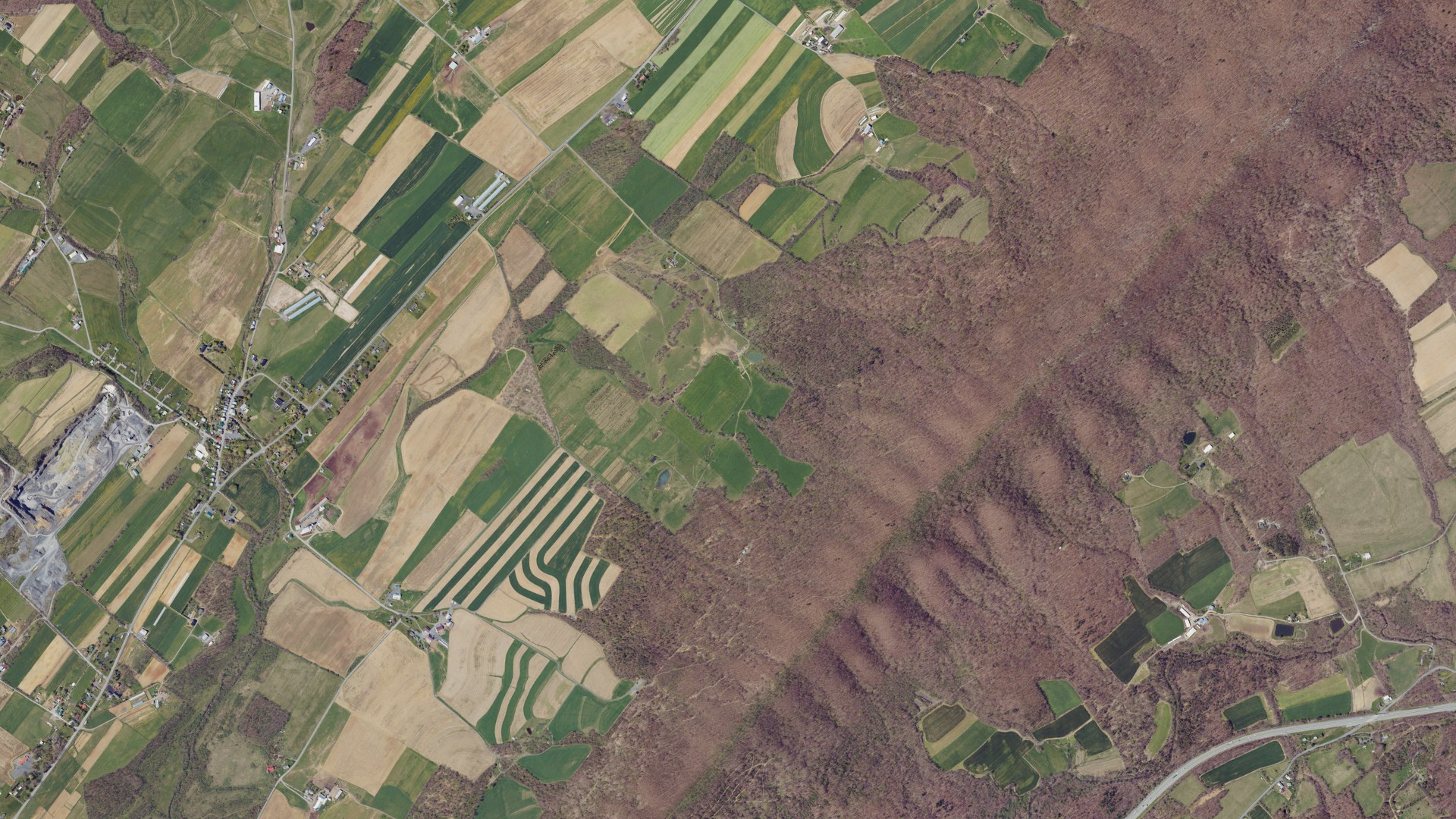 Aerial view of land around Fannett, Pennsylvania